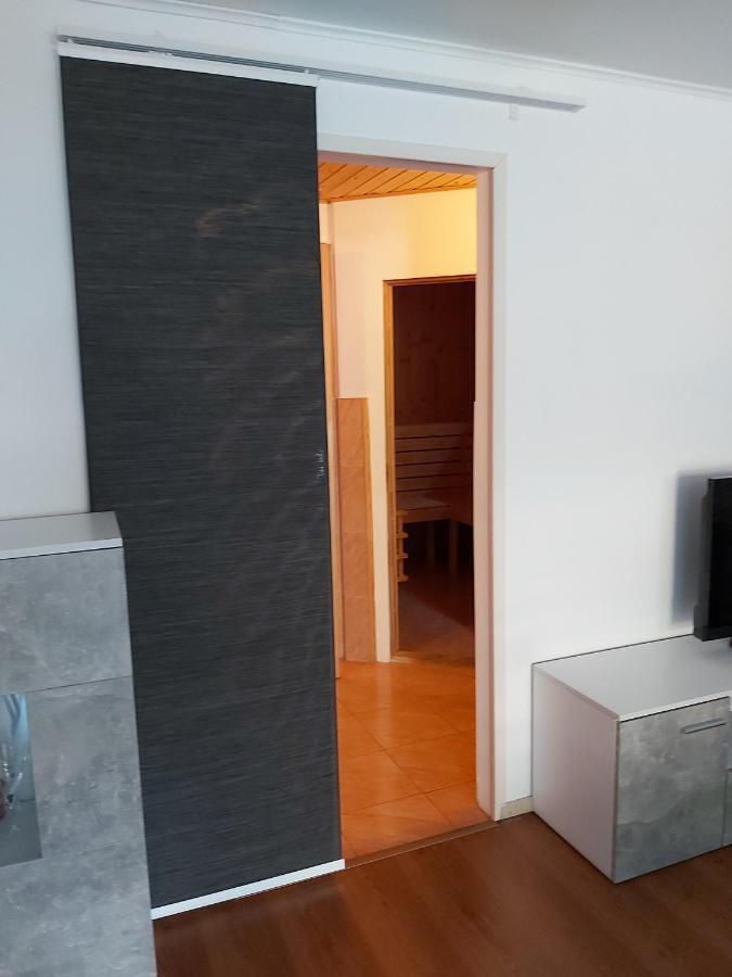 Relax-Apartment Mit Sauna Klagenfurt am Woerthersee Exterior photo